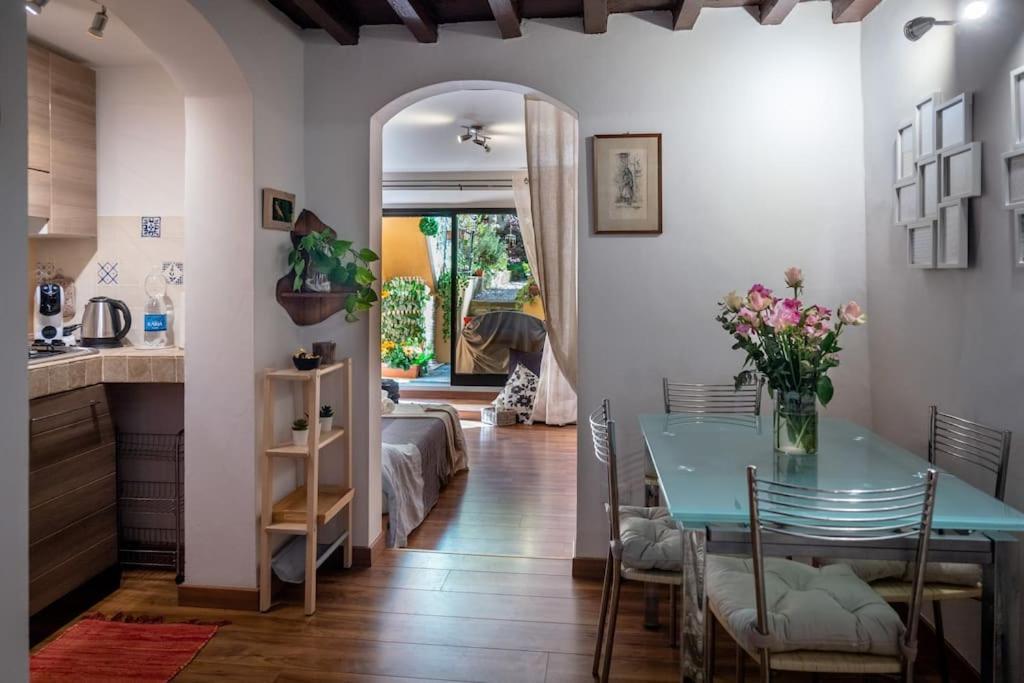 Monica Appartamento Con Giardino Al Ponte Vecchio Firenze Eksteriør billede