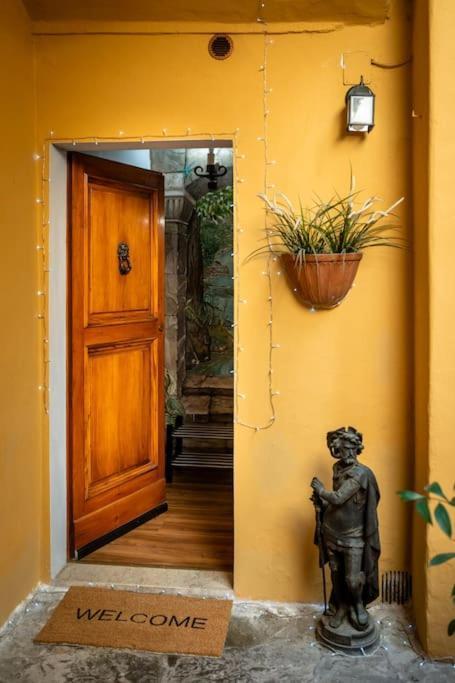 Monica Appartamento Con Giardino Al Ponte Vecchio Firenze Eksteriør billede